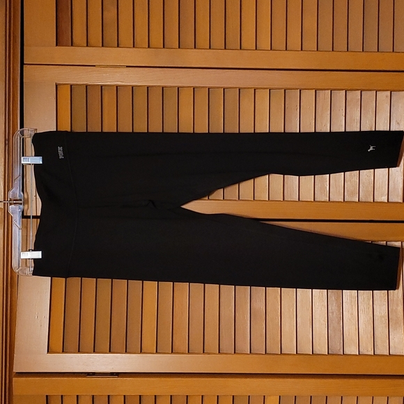 PINK Victoria's Secret Other - Pink ultimate leggings by vs